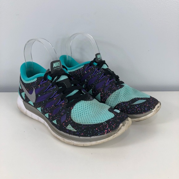 Nike Shoes - NIKE free blue and purple lace up tennis shoe